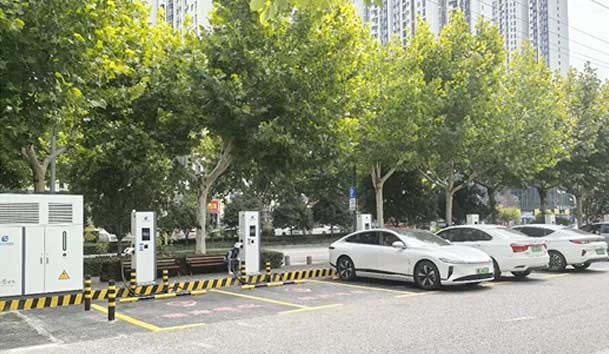 宜昌首批全液冷超充站投入运营，球友体育助力高质量充电基础设施建设